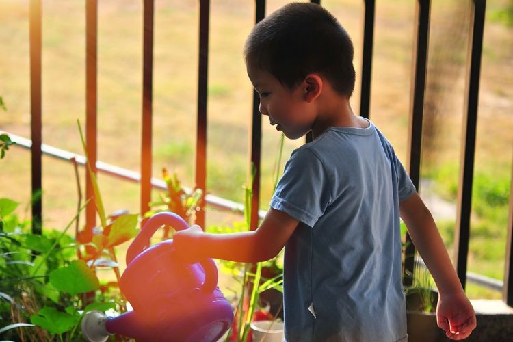Usia Ideal Terapkan Lazy Parenting Pada Anak Usia Ideal Terapkan Lazy Parenting Pada Anak