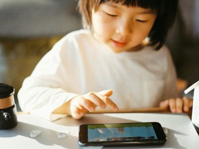 Mencegah Kecanduan HP