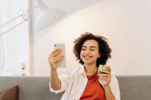 Bertahan Di Dunia Digital: Mentalitas Digital Detox Sangat Populer