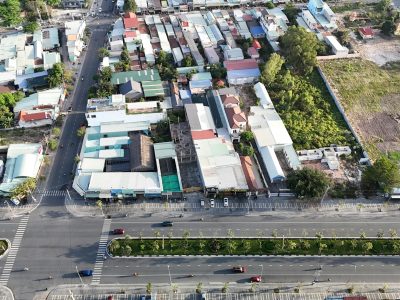 Mengatasi Krisis Ekonomi Tanpa Mengorbankan Rakyatnya