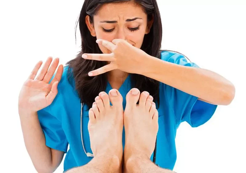 Kapan Konsultasi ke Dokter Jika Bau Kaki Tidak Hilang Kapan Konsultasi ke Dokter Jika Bau Kaki Tidak Hilang