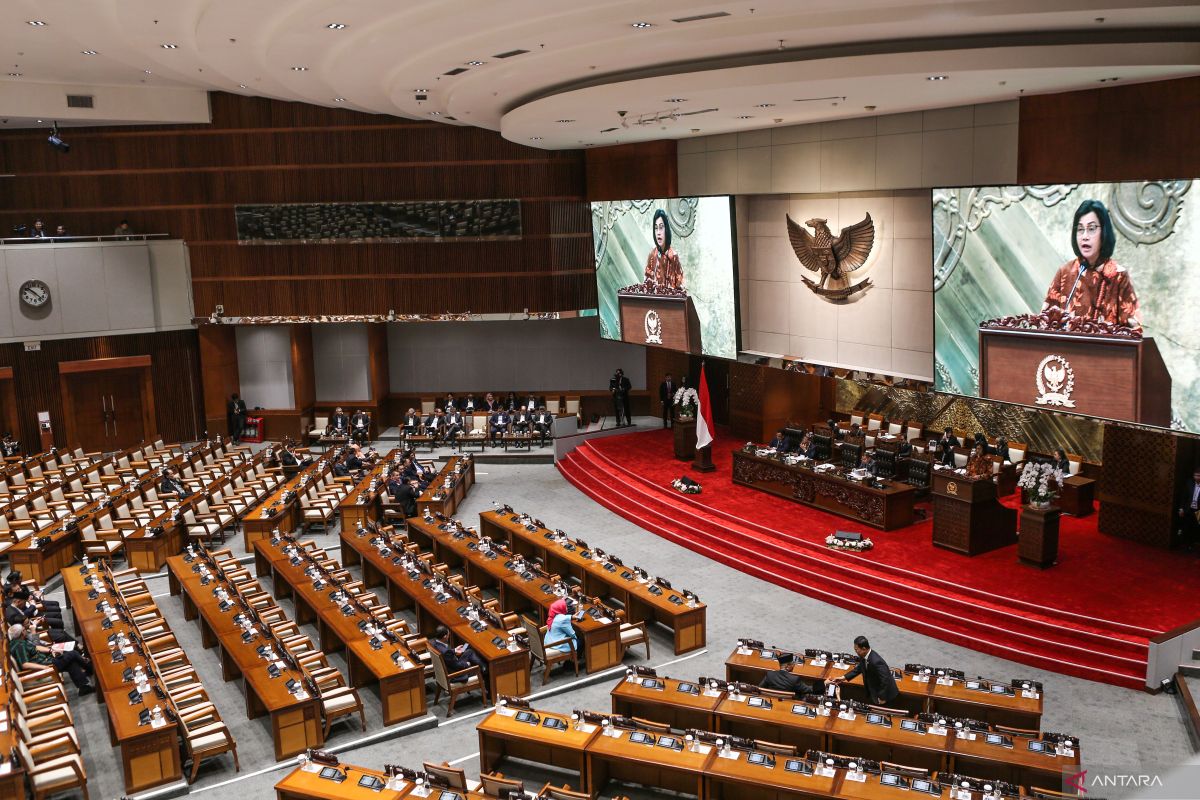 Peta Politik 2025: Arah Baru Koalisi Dan Dinamika Parlemen