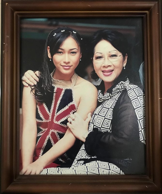 Reaksi Artis Dan Penggemar Atas Wafatnya Titiek Puspa