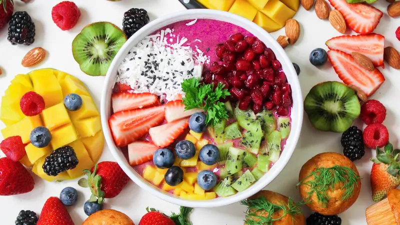 Salad Buah Gaya Lokal, Cita Rasa Internasional