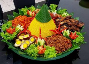 Nasi Tumpeng