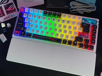 Keyboard Kompak