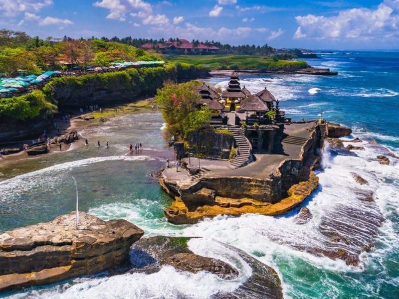 4 Pulau Paling Indah Di Asia 2025: Bali Kena Gusur!
