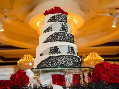 4 Hal Wajib Tahu Sebelum Pesan Kue Pernikahan