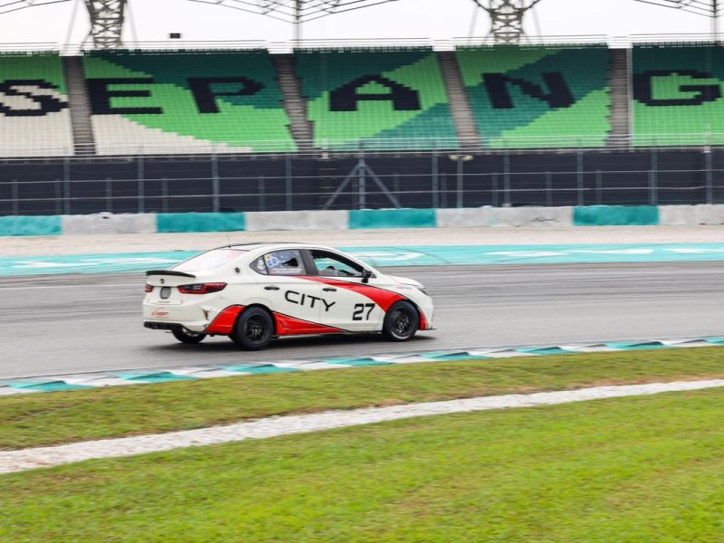 Manuver Kunci Avila & Adam Akhiri S1K 2025 Di P5