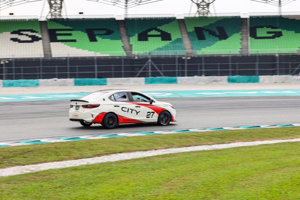 Manuver Kunci Avila & Adam Akhiri S1K 2025 Di P5