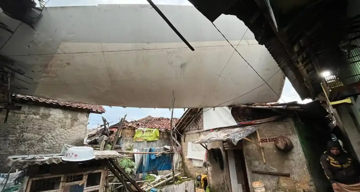 Pesawat Tertimpa Rumah di Kemang Bogor, Risiko Masih Ada