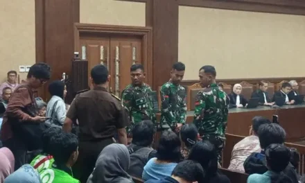 Teguran Majelis Hakim di Sidang Nadiem Makarim