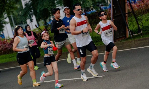 Momen Juara: Saat Lari Maraton Jadi Agenda Keluarga