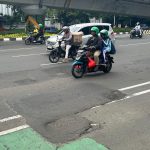 Dompet Bergetar: Pelek Hancur Gara-Gara Genangan ‘Penipu’