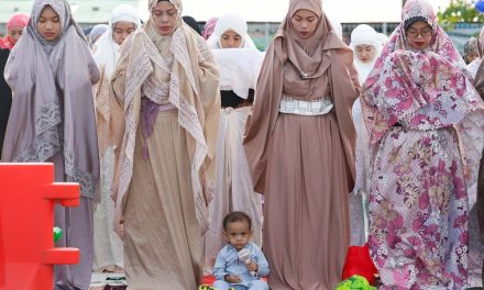 Jawa Barat: “Rumah” Bagi Umat Muslim Terbanyak Di Tanah Air