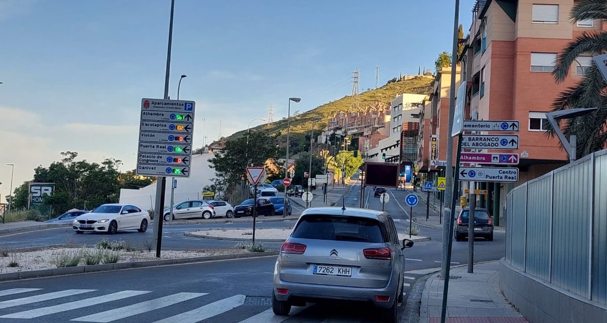 Spanyol Sikat Perokok & Vaper, Turis Wajib Waspada!