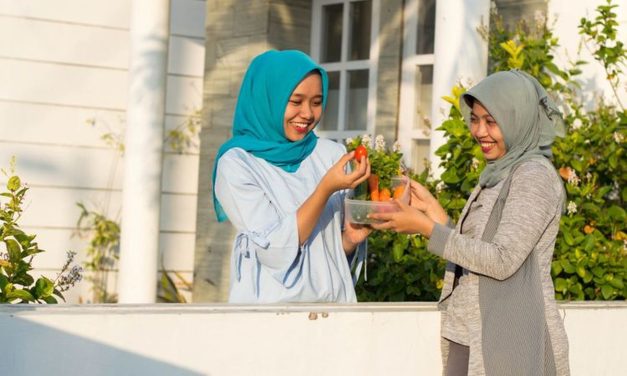 Baru Pindah Rumah? Ini Tips Menghadapi Tetangga Baru