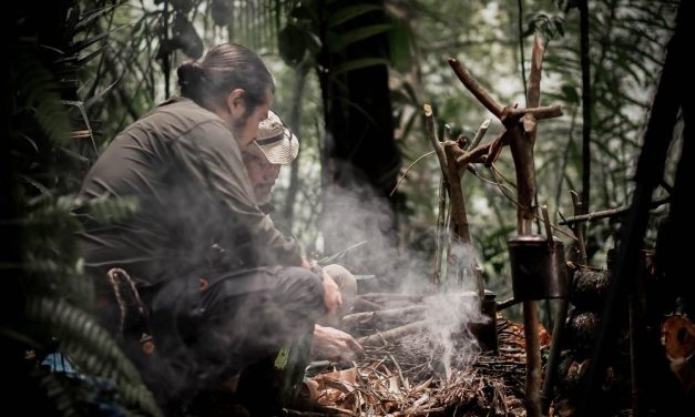Daftar Logistik Hiking Gunung Yang Wajib Ada