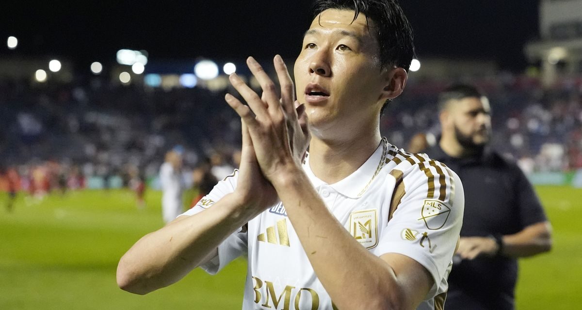 Debut Manis Son Heung-min Di LAFC Langsung Cetak Penalti!